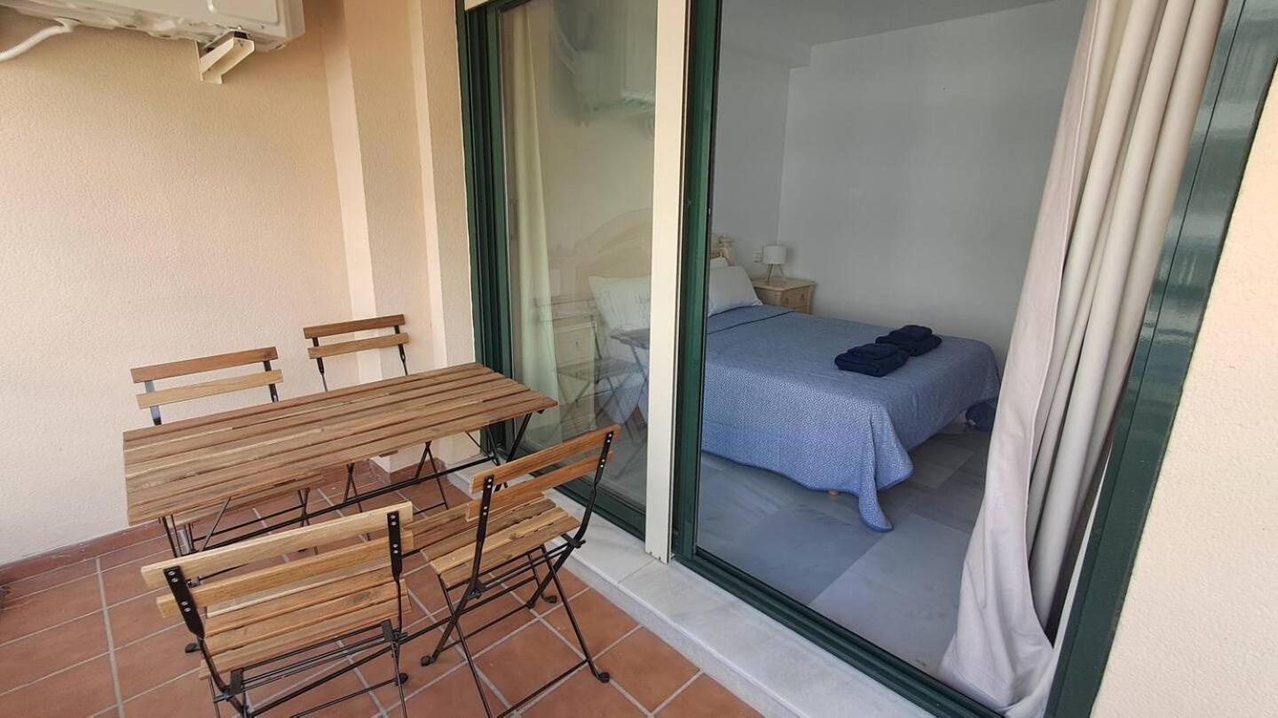 Pass The Keys Spot In Appartement *
